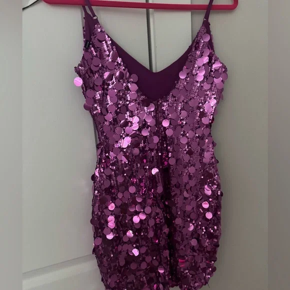 Windsor Sequin Mini Dress - Picture 2 of 2